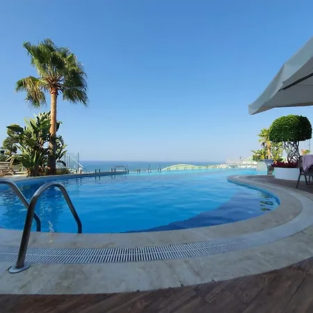 Admiral Elite Apartament *
