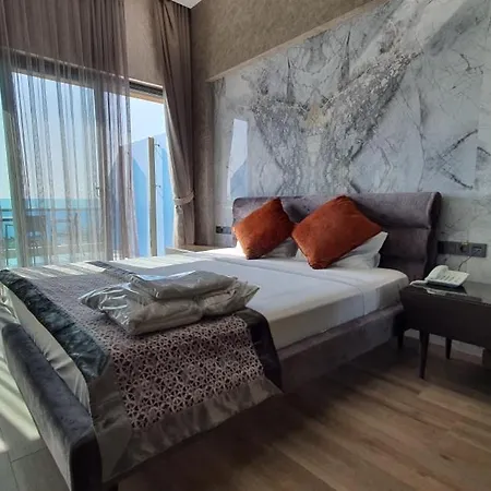 Admiral Elite Apartament *